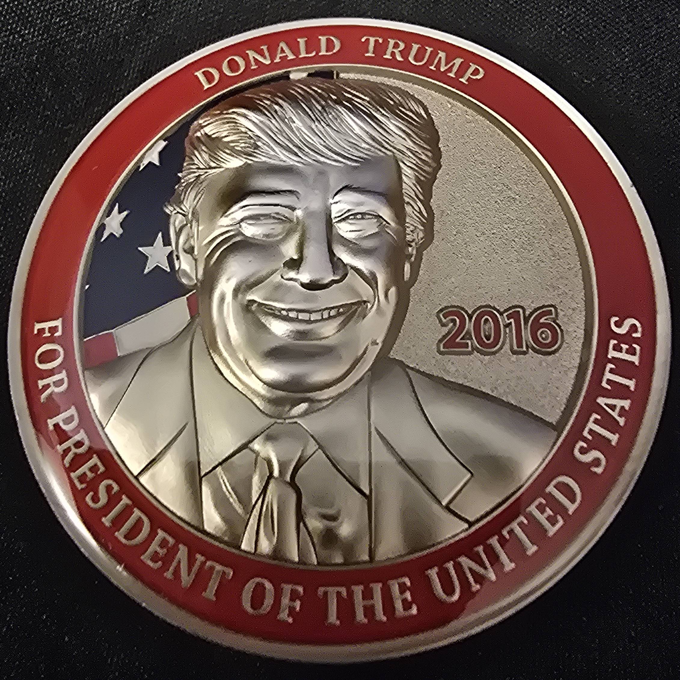Donald Trump 2016 election coin — front