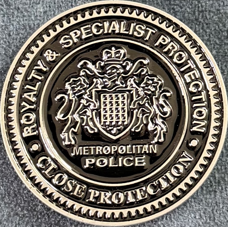 Metropolitan Police Home Secretary Protection Team Challenge Coin - Silver — back
