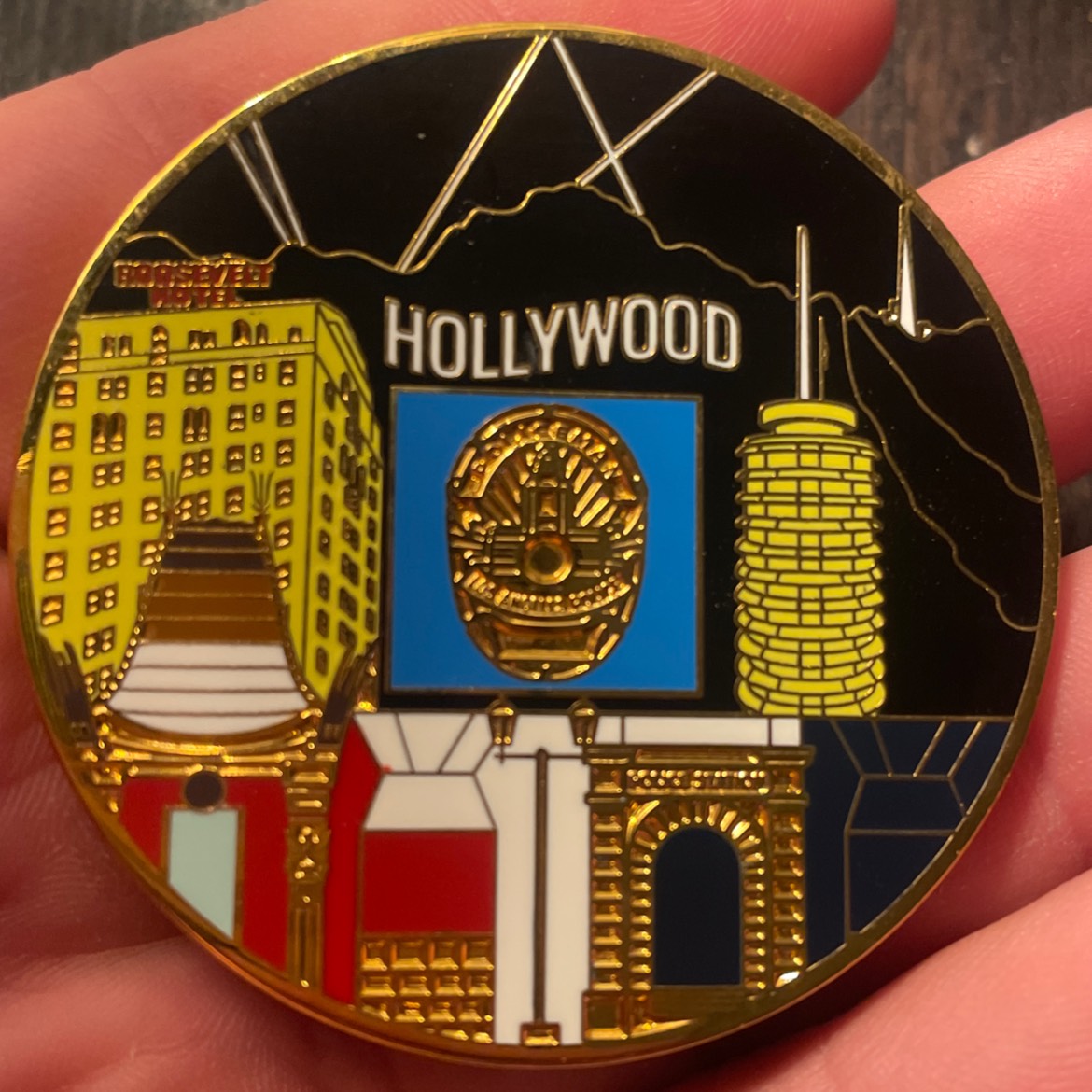 LA police dep — back