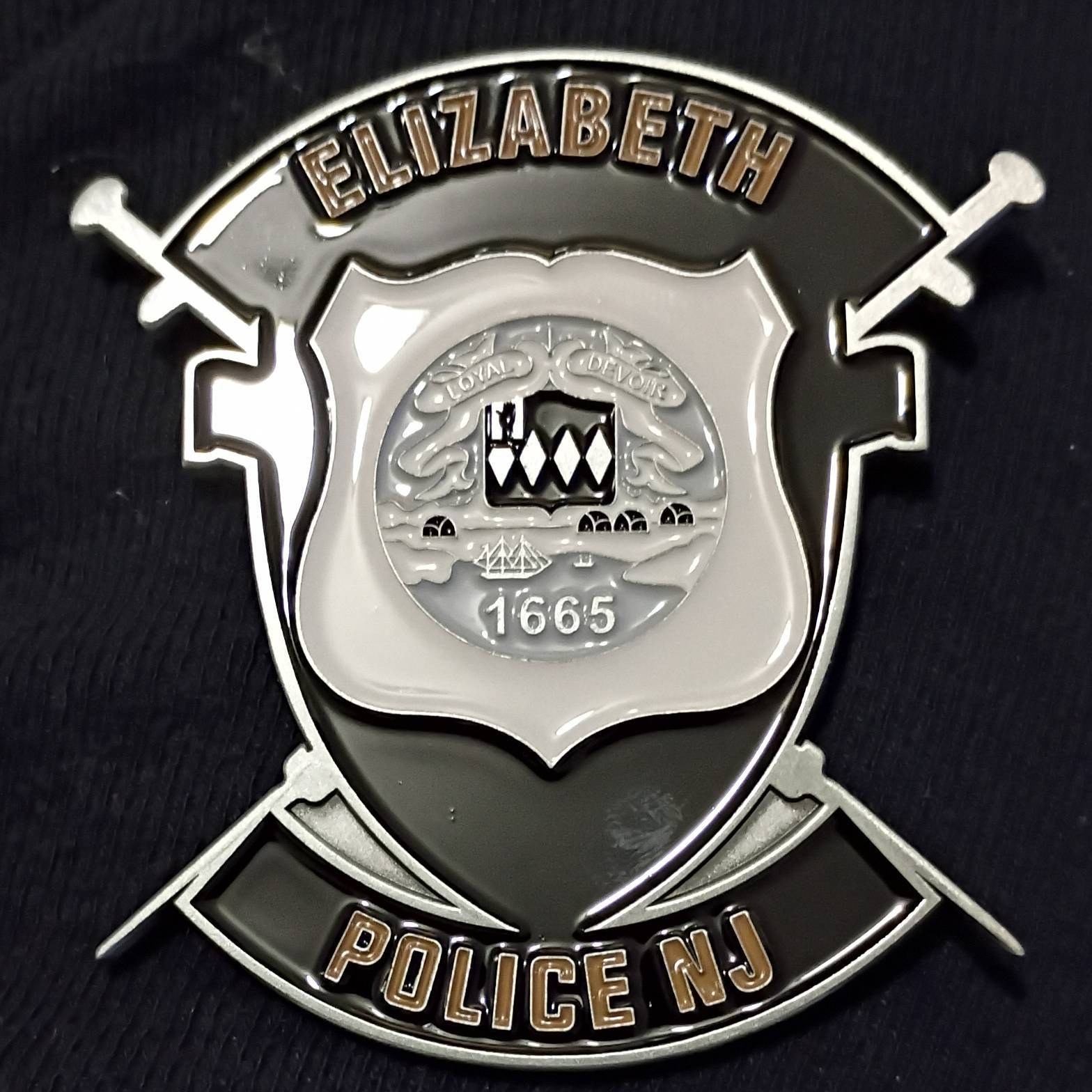 Elizabeth Police narcotics task force challenge coin — back