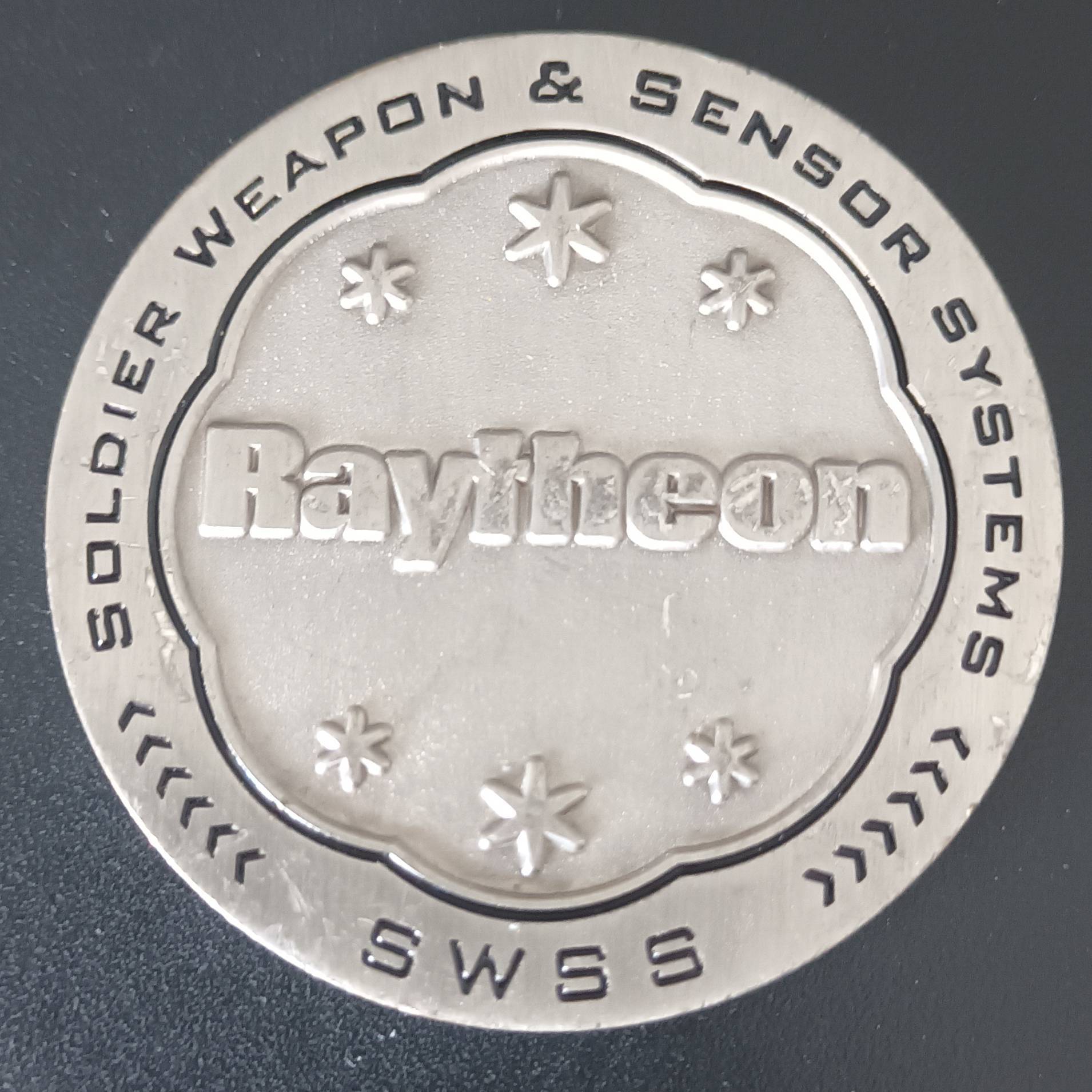 Raytheon Soldier Weapon & Sensor System SWSS — back