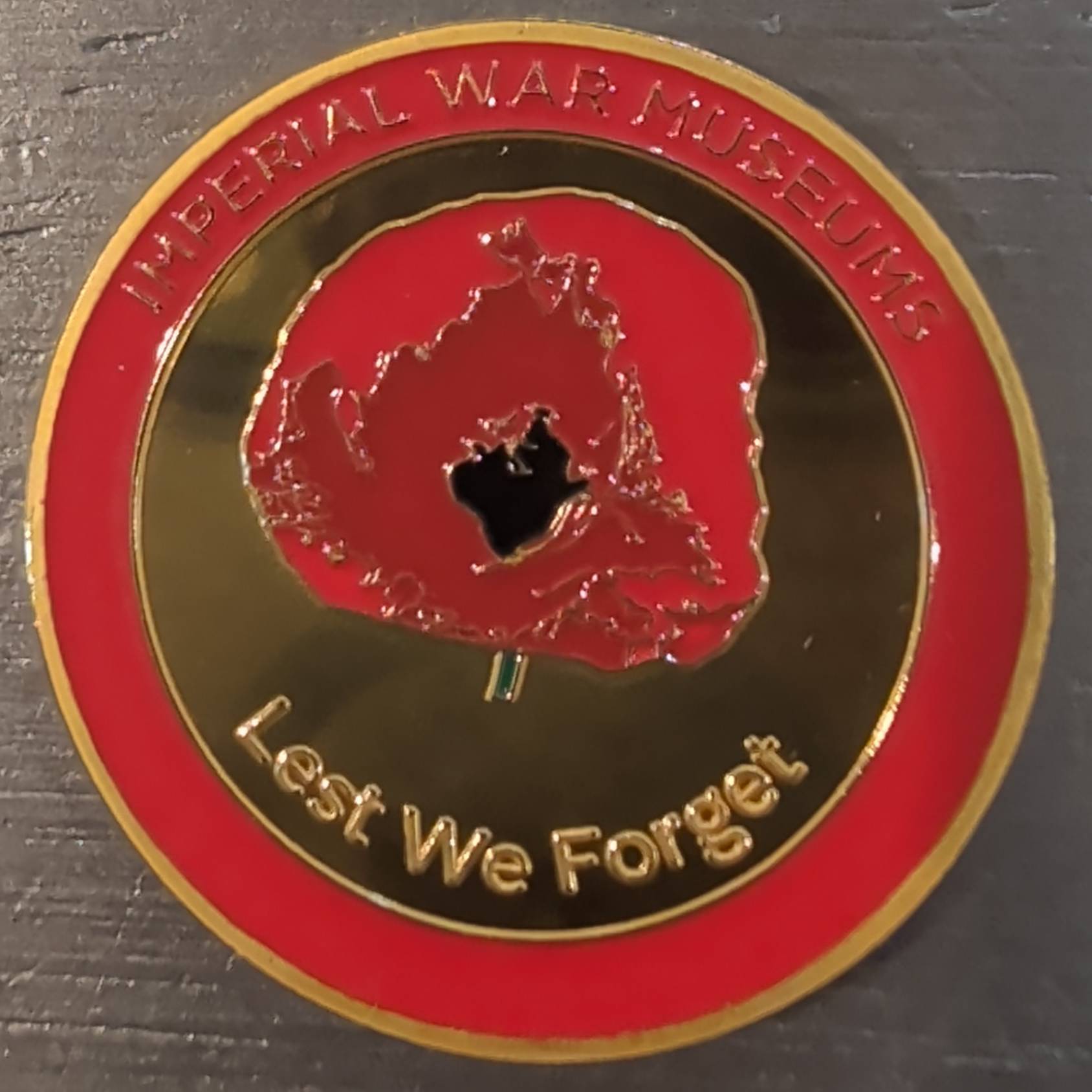 British WWII Memorial Coin — back