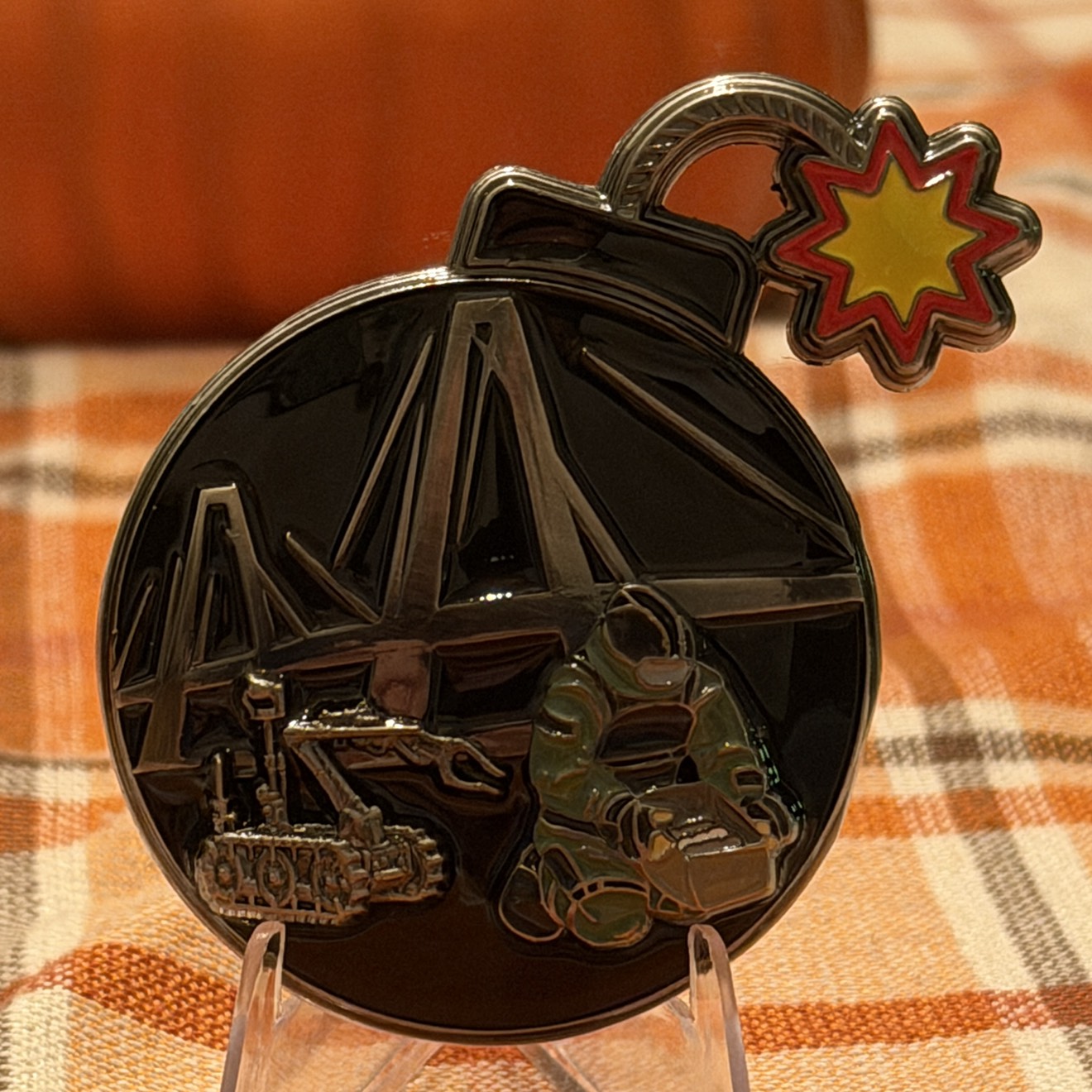 Charleston bomb squad — back