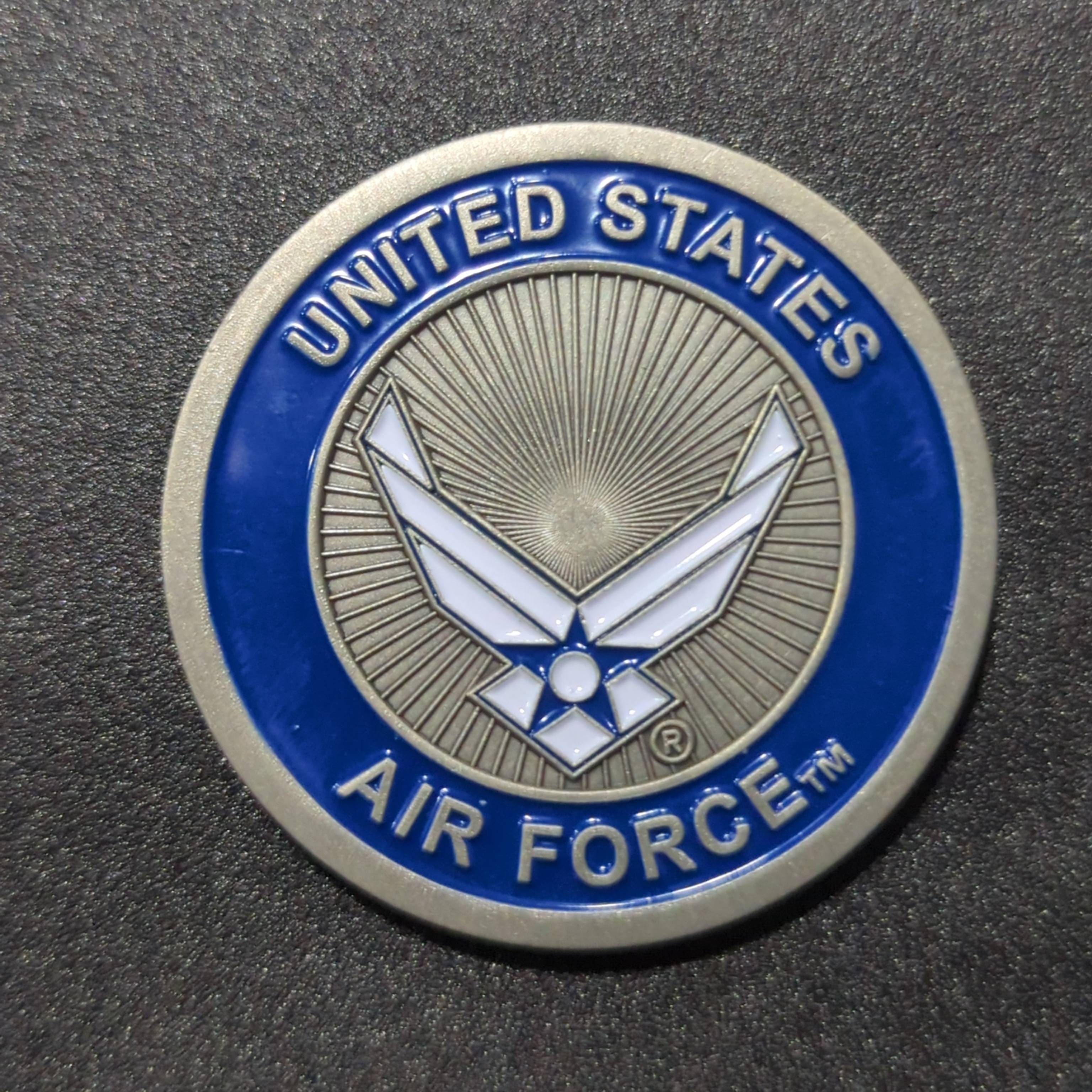 KC-135 Stratotanker — back