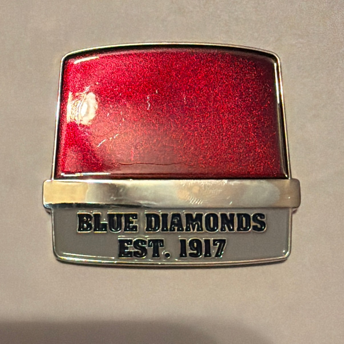 Blue diamonds — back