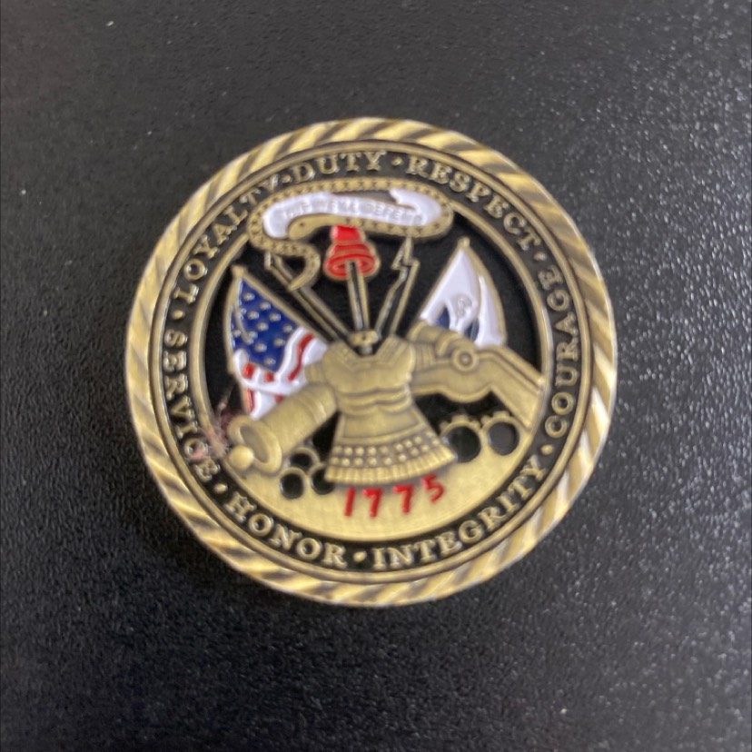 United States Army – “Army Strong” Core Values Commemorative Coin (1775 Heritage) — front