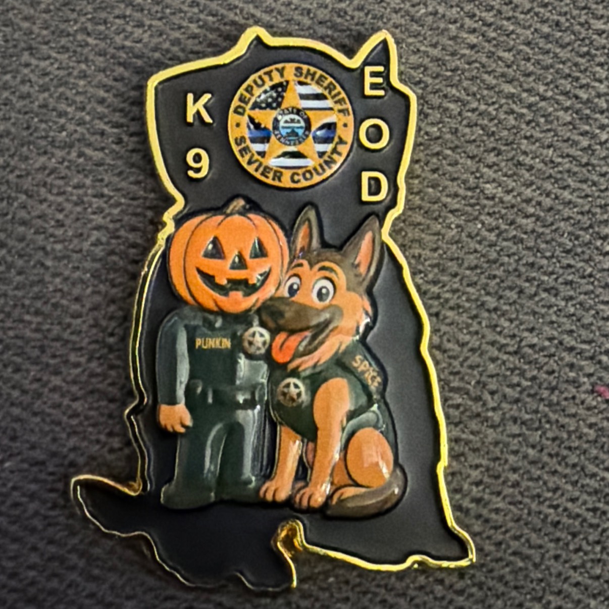K-9 EOD — back