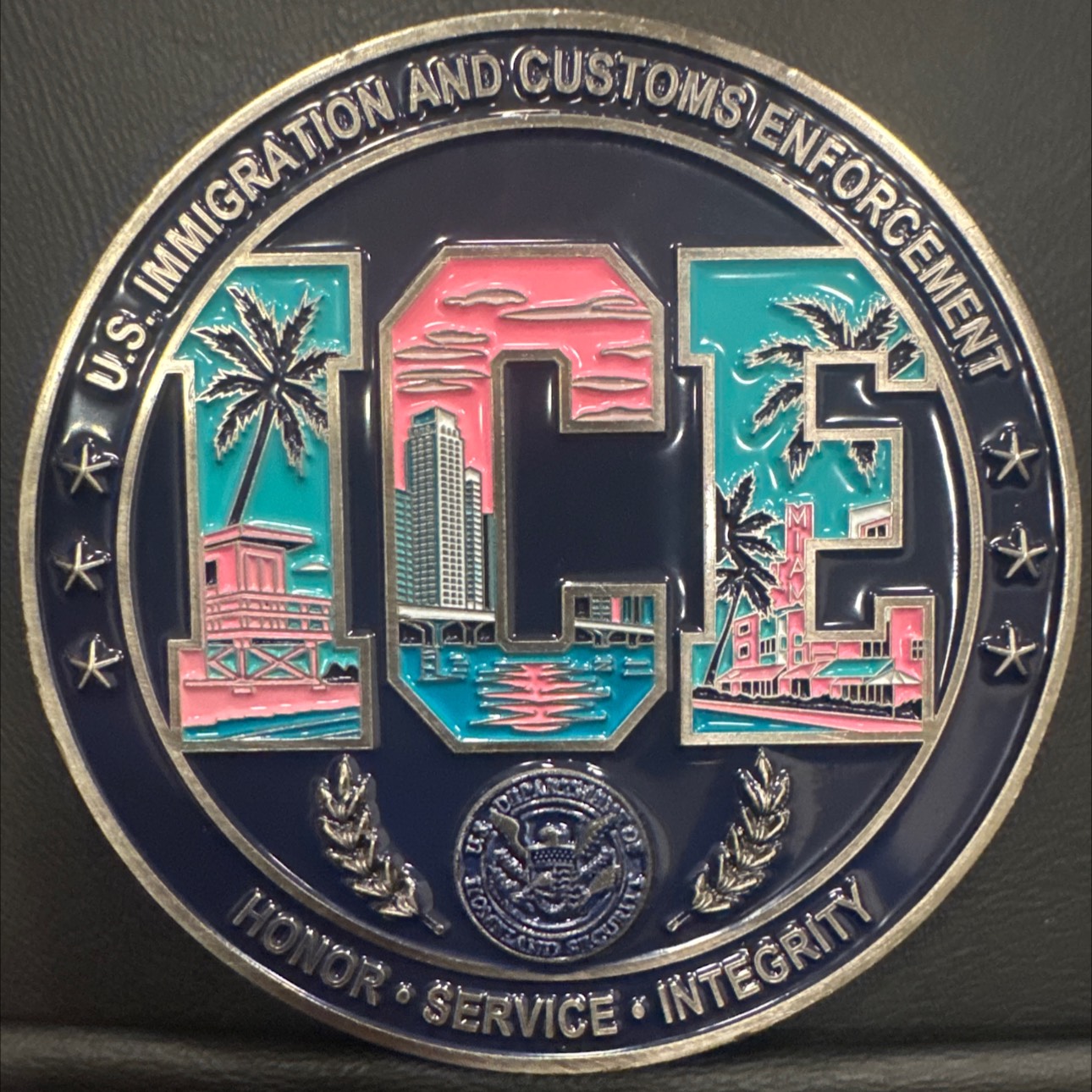 Miami Vice — back