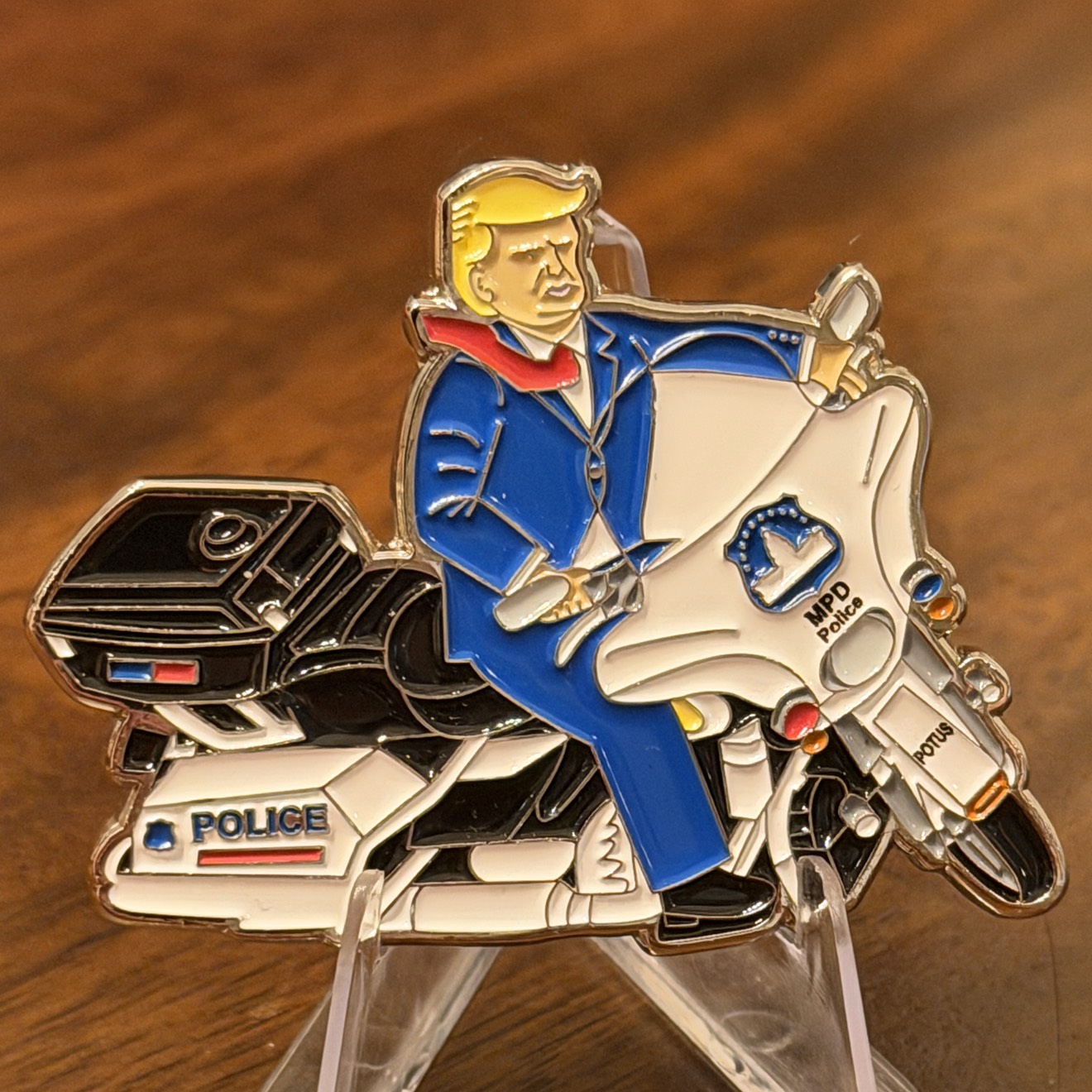 USCP Motor Unit Trump — front