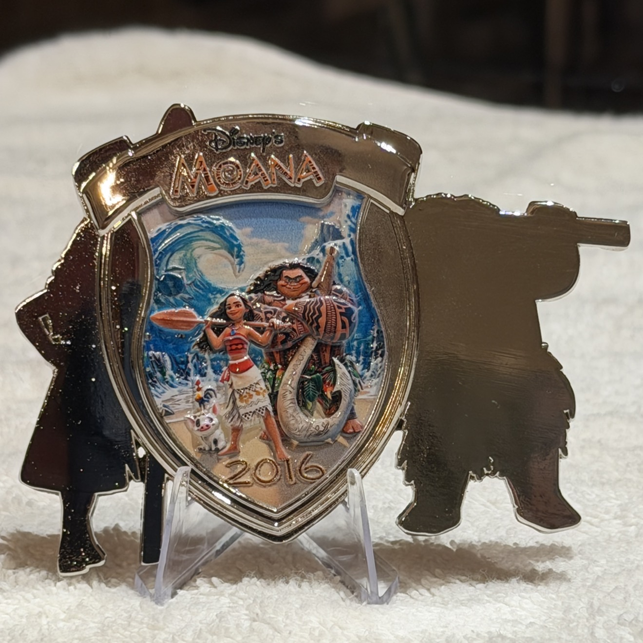 Disney Security Moana — back