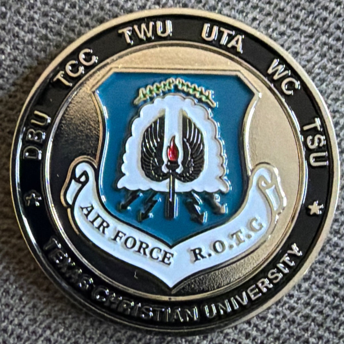 Det 845 — back