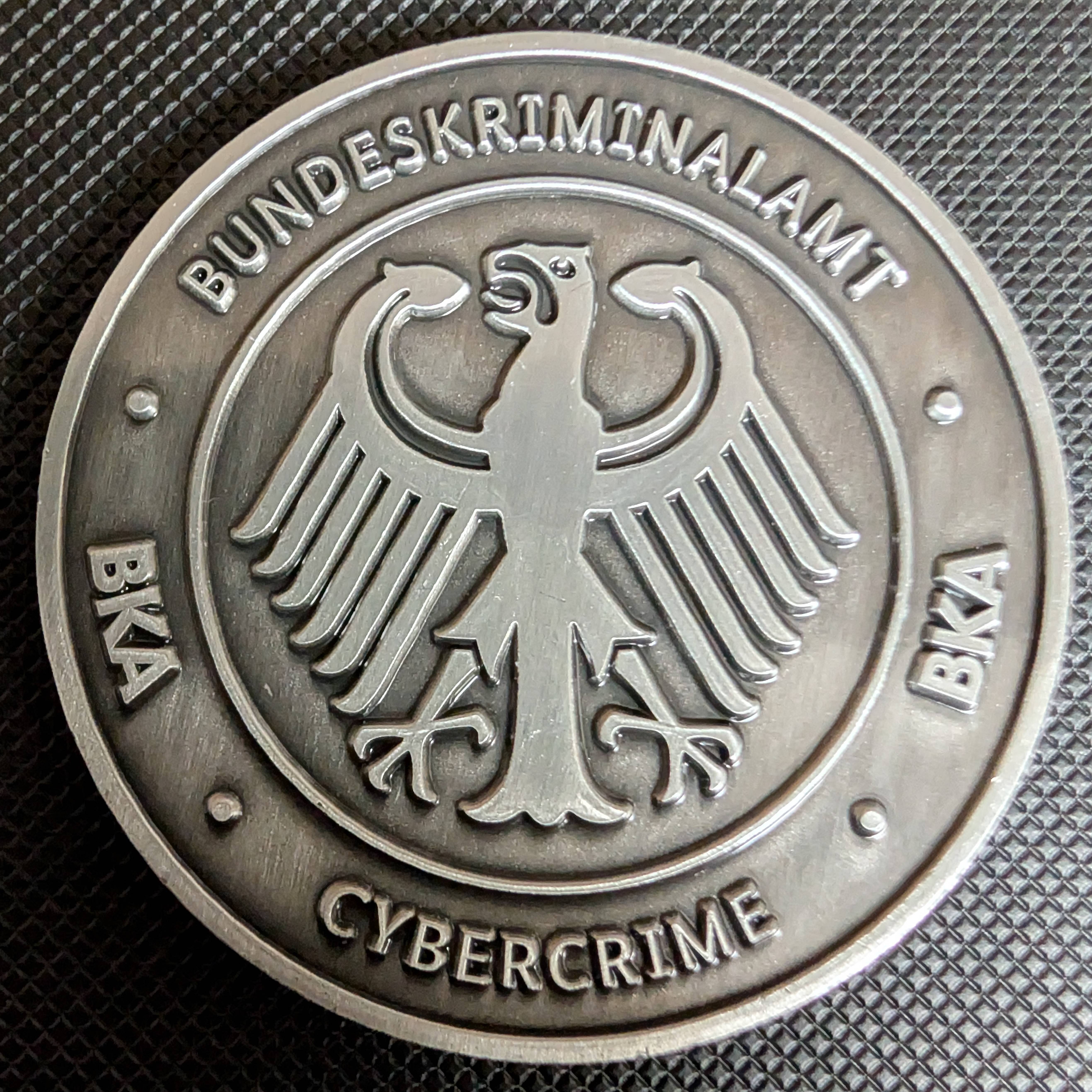 Bundeskriminalamt (BKA) — back