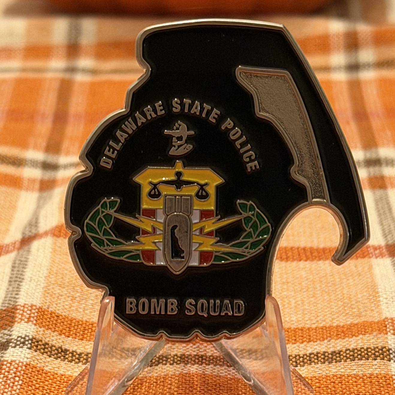 Delaware State police bomb squad — front