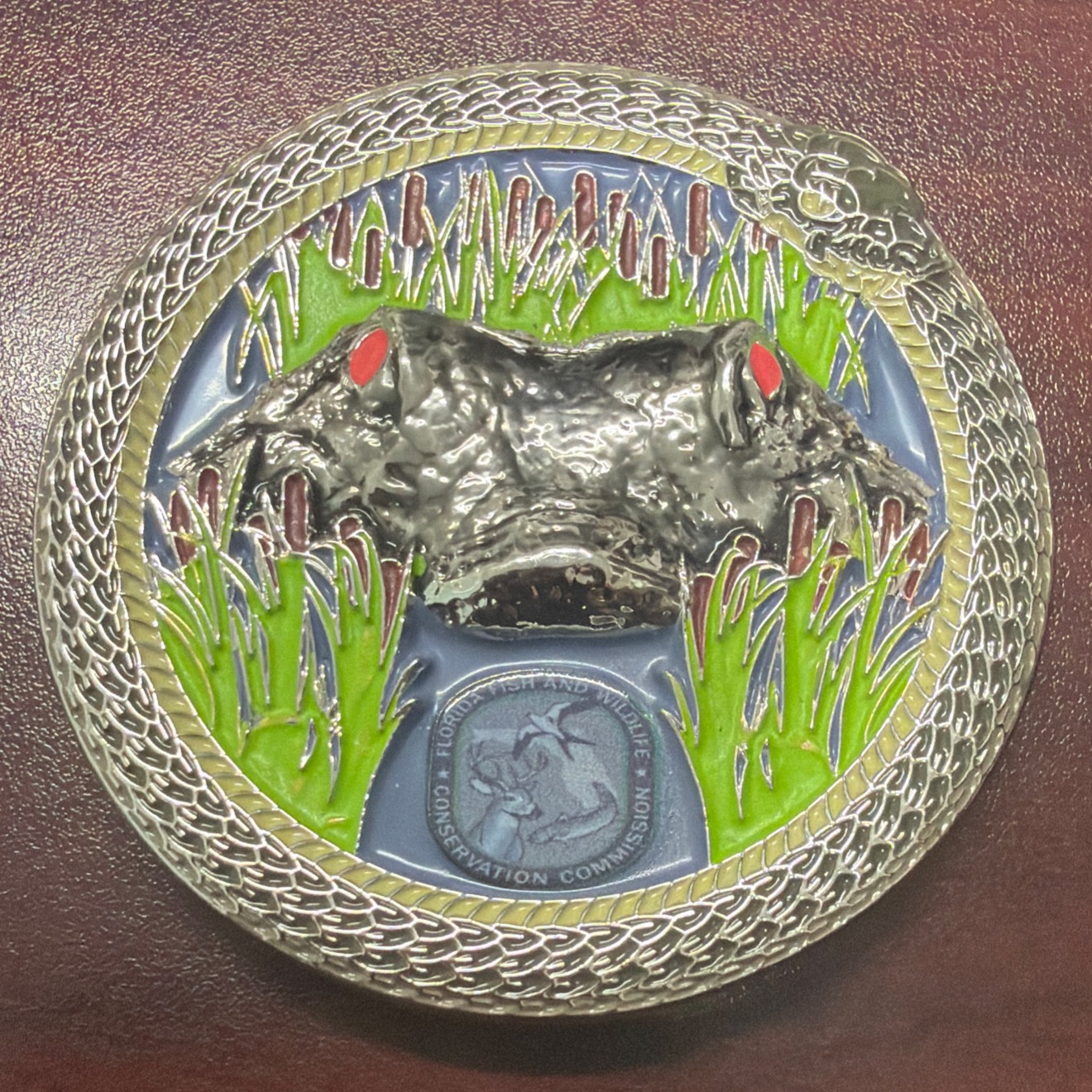 Gator — front