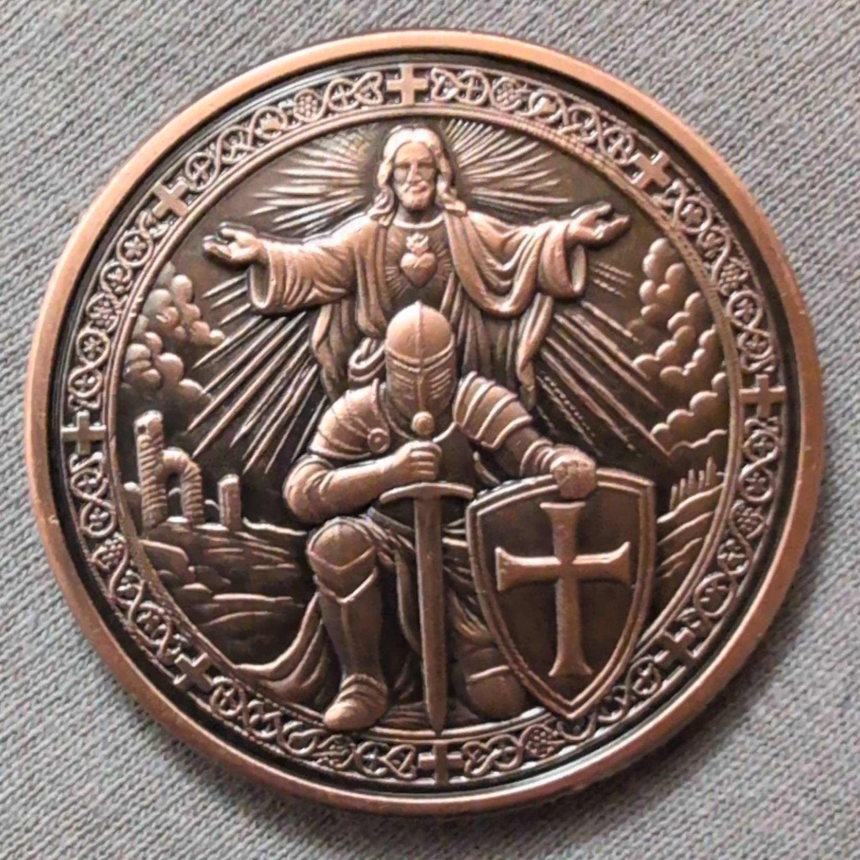 Honor Courage Crusader  Coin — front