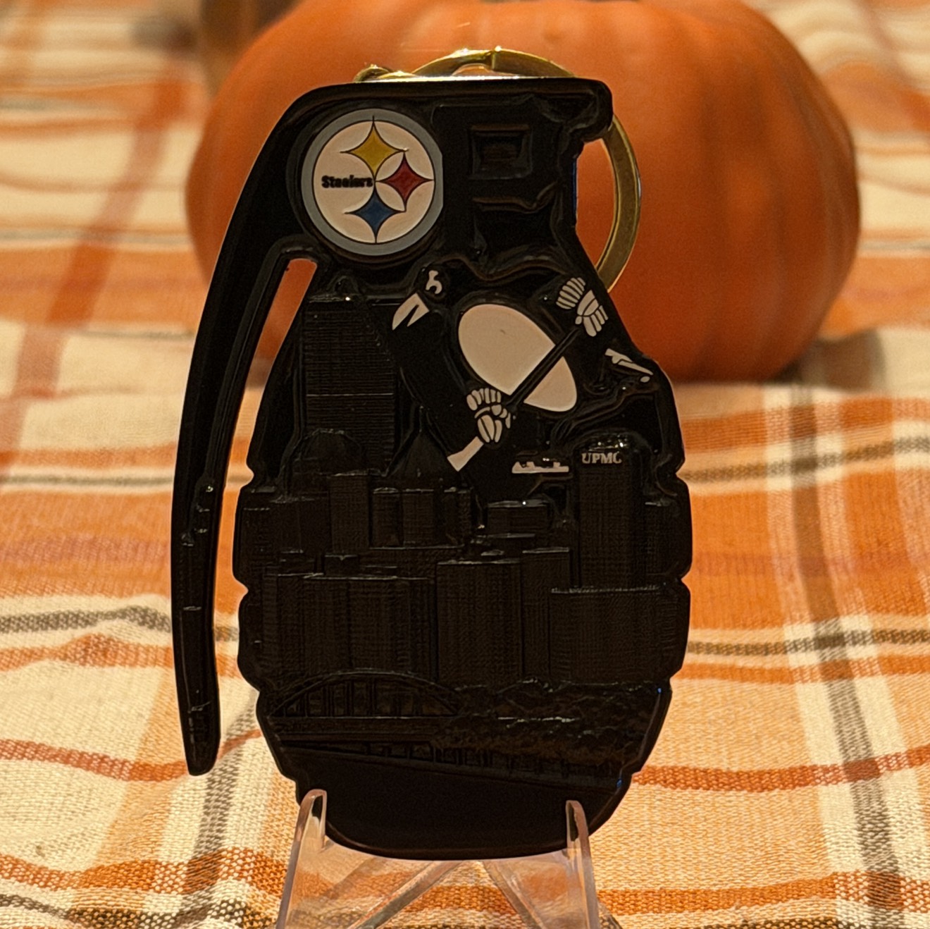 Pennsylvania State Police Penguin Grenade (desert camo) — back