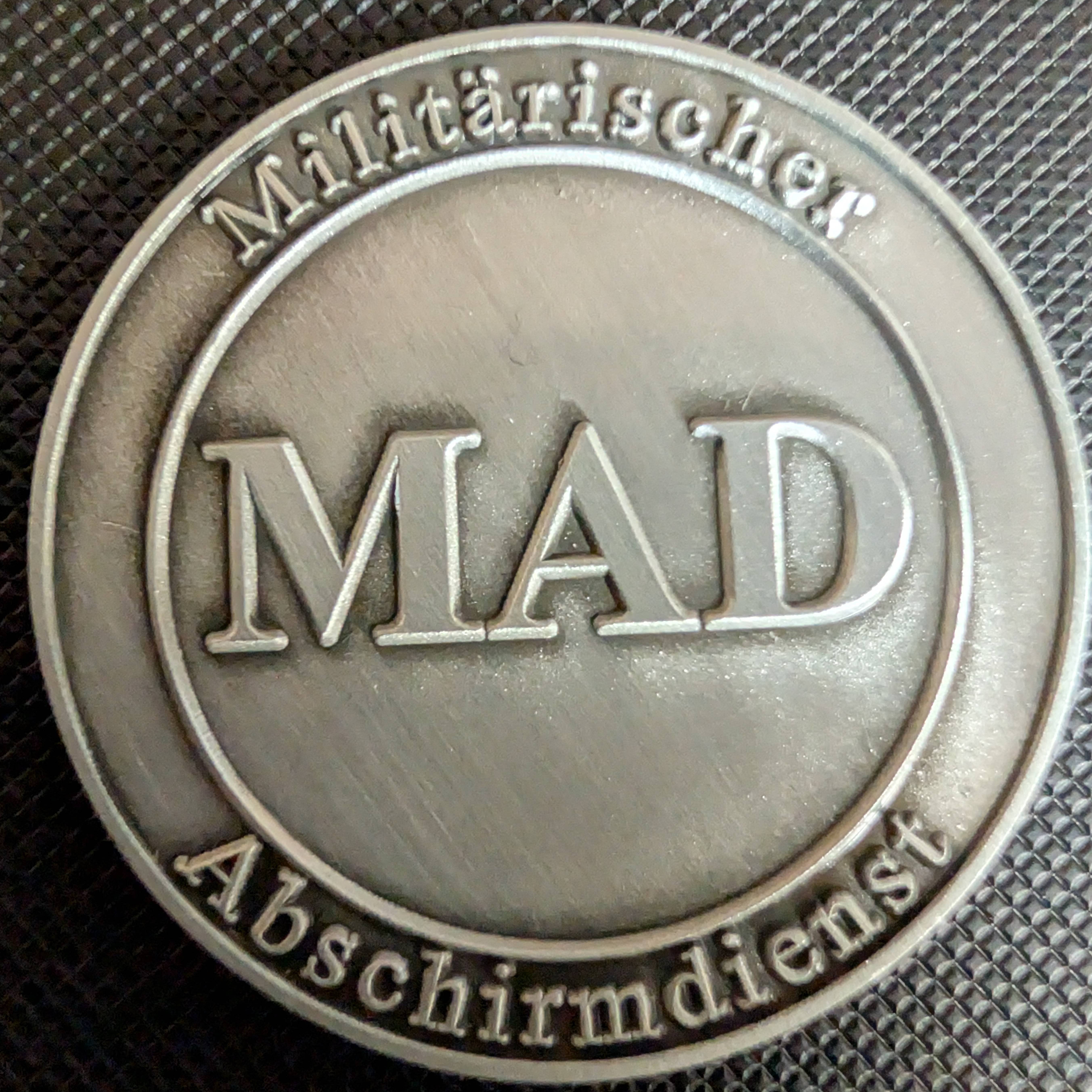 Militärischer Abschirmdienst (MAD) — back