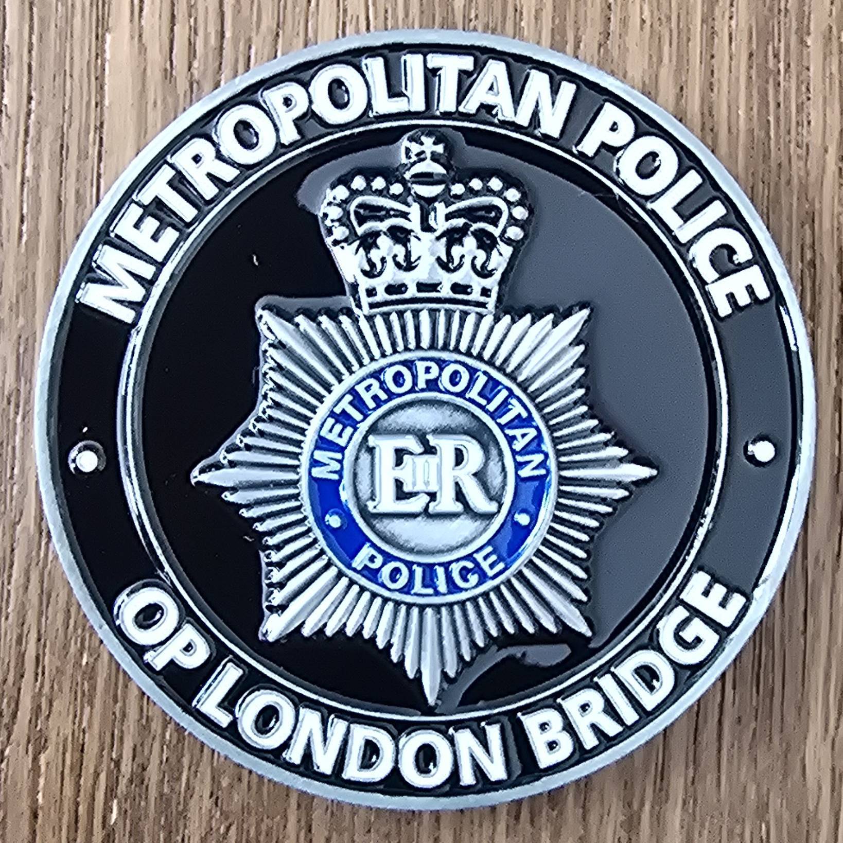 OP LONDON BRIDGE — front