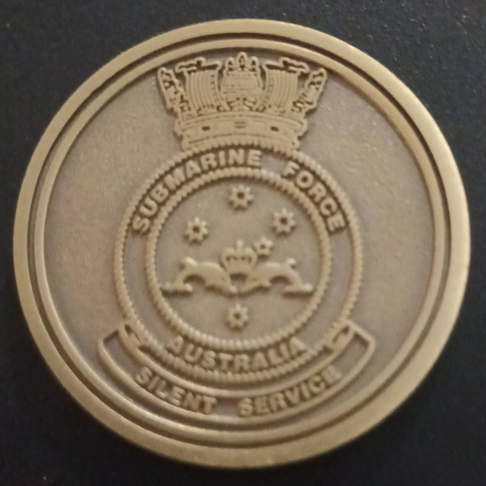 HMAS Farncomb — back