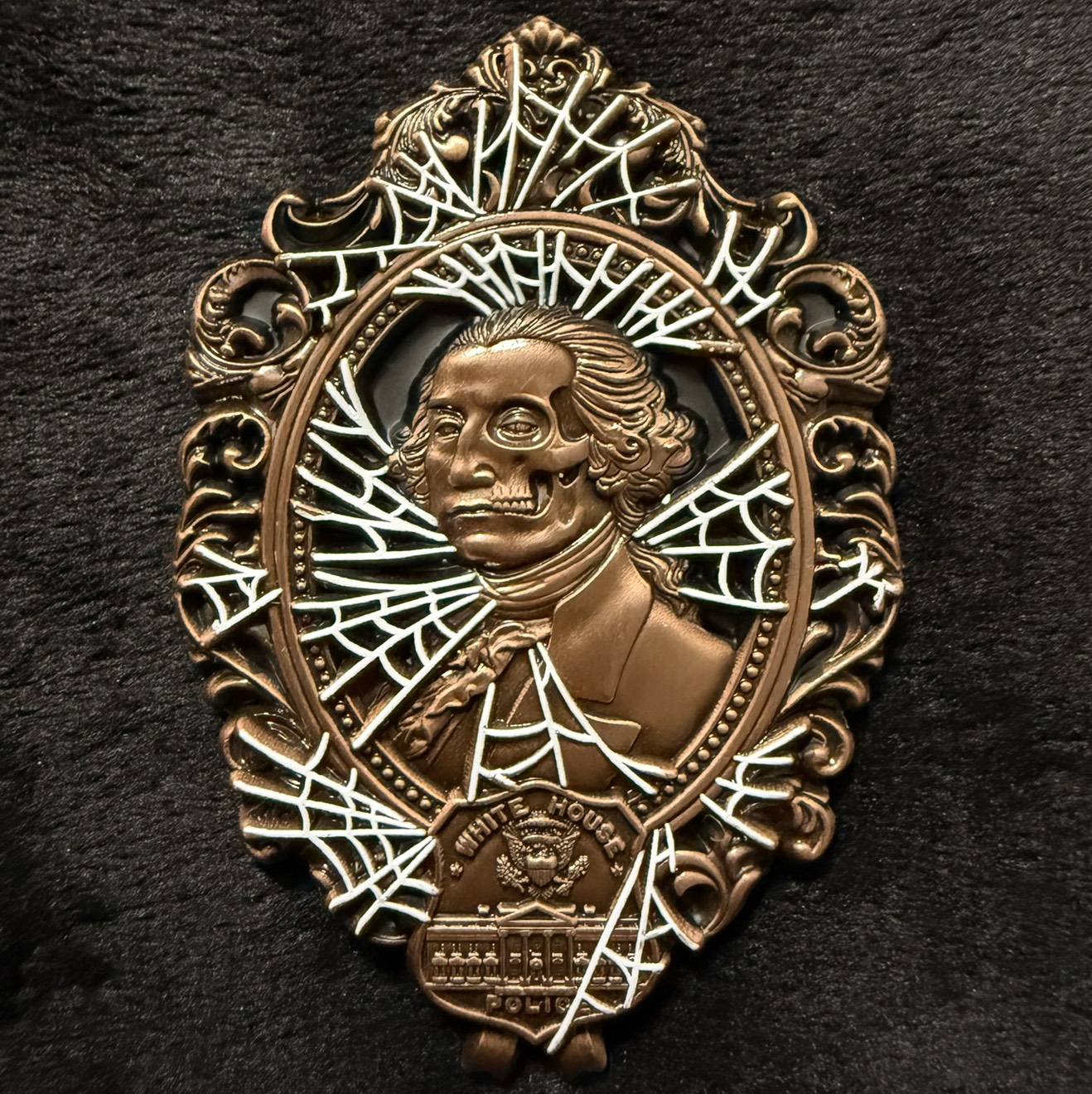 USSS Defunct White House Police (Copper Variant) — back