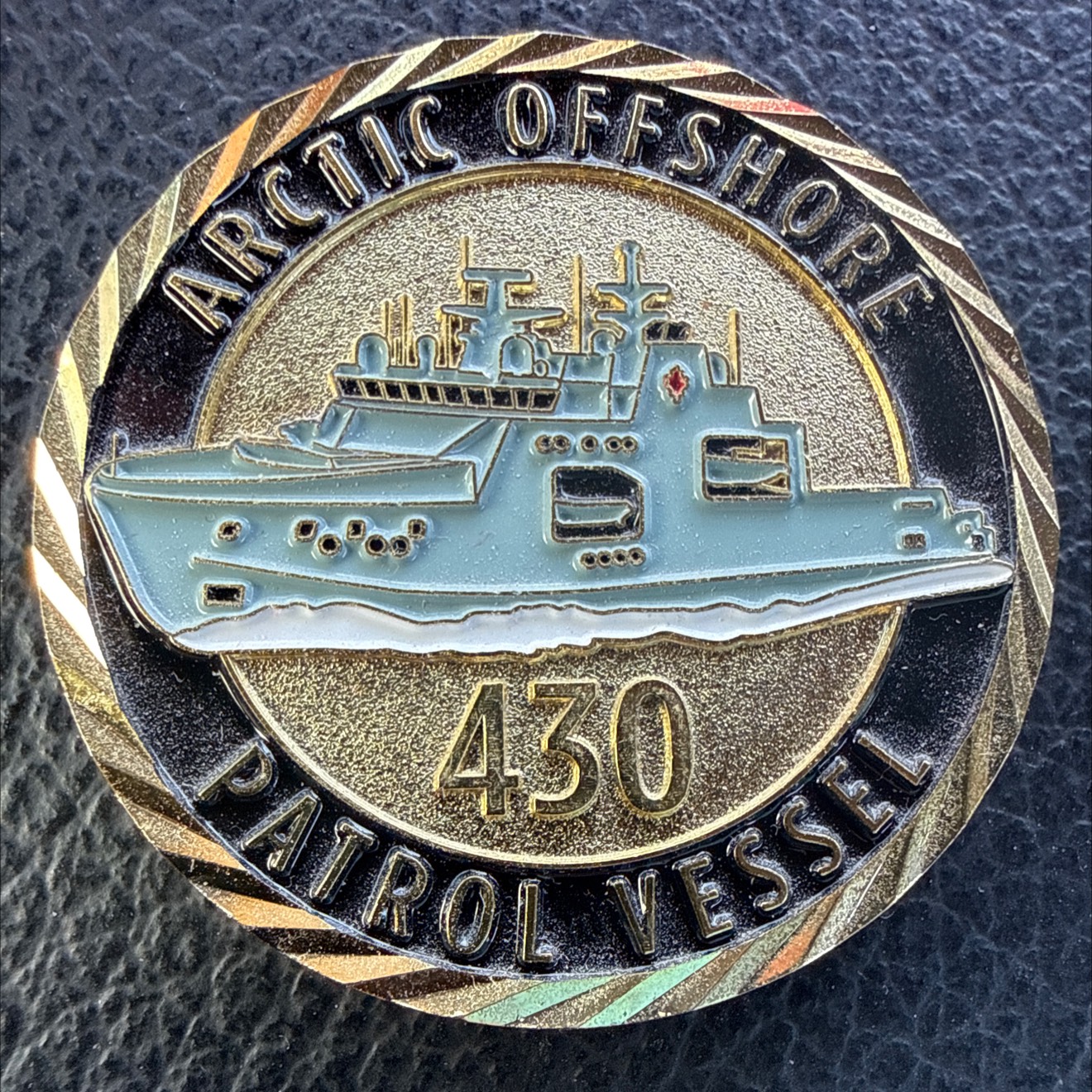 HMCS Harry Dewolf — back