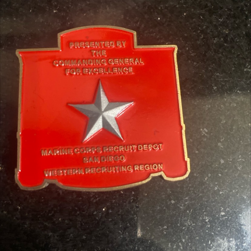 Commanding General Western Recruiting Region usmc Coin — back