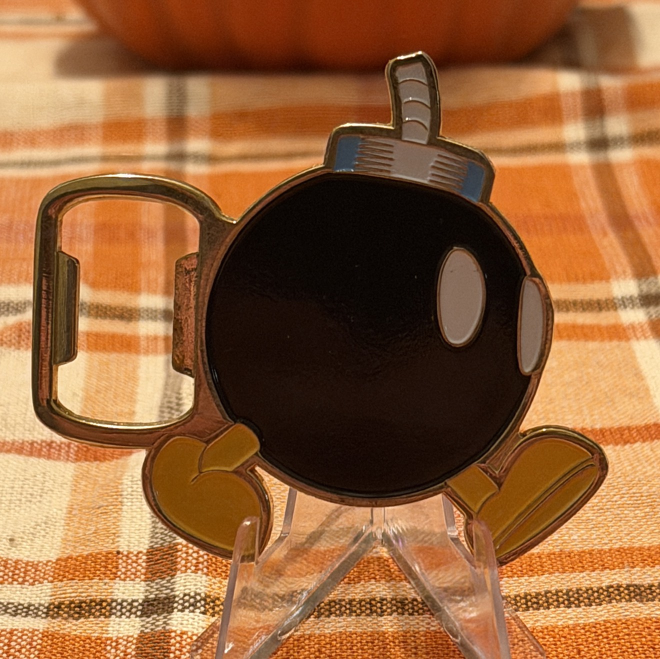 EOD Wind-Up Bomb — back