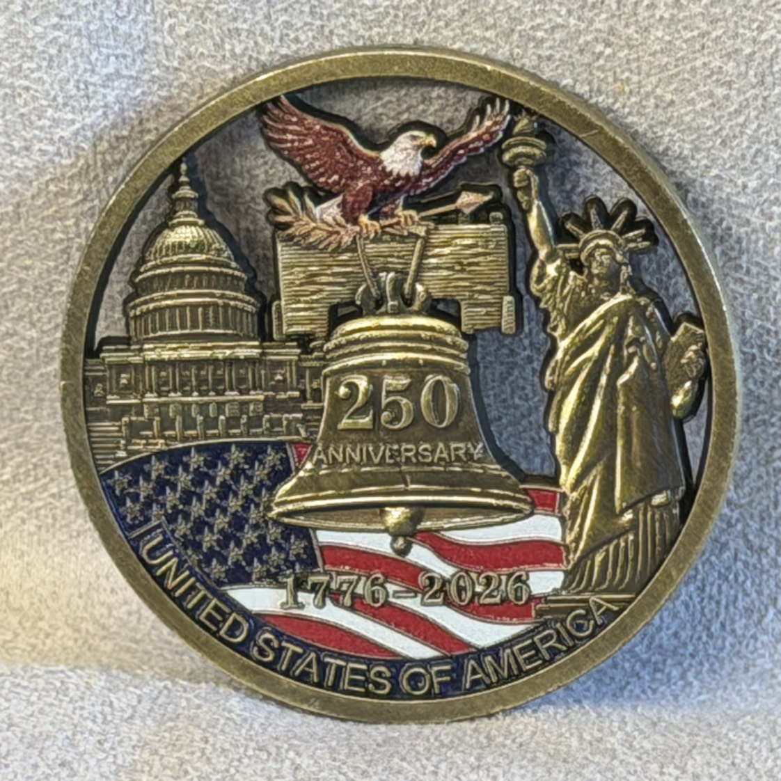 250 USA — front