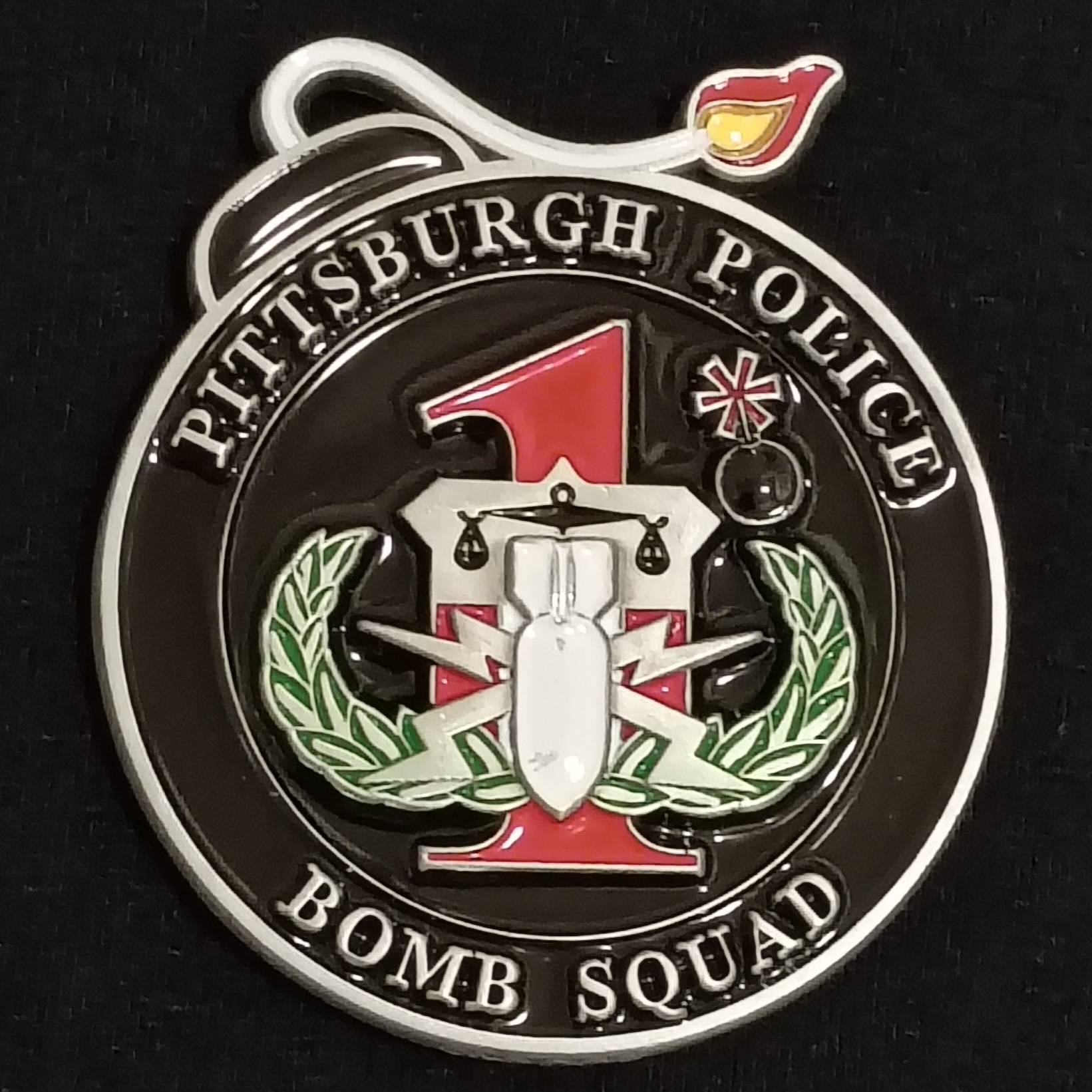 Pittsburgh Police bomb squad — front